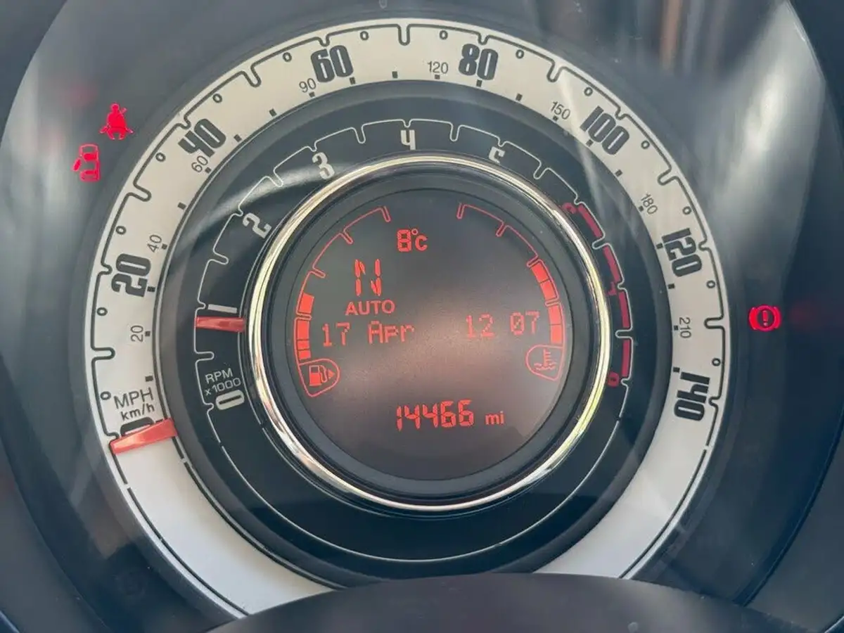 2018-fiat-500-12-lounge-dualogic-big-20