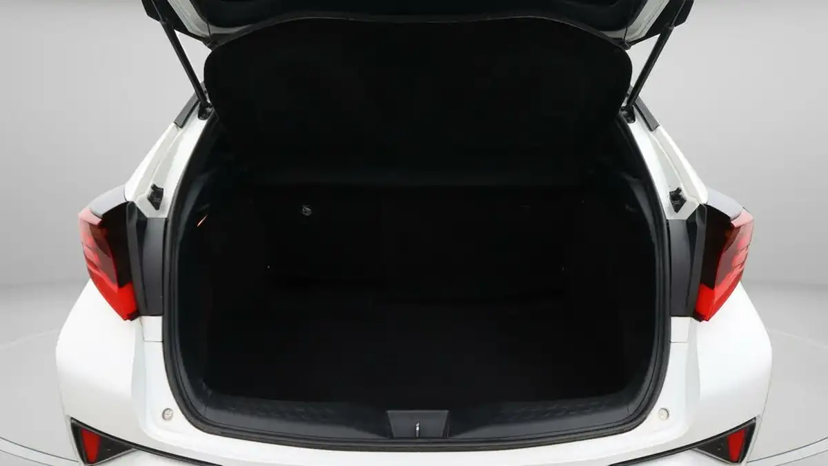 2022-toyota-c-hr-18-vvt-i-gr-sport-big-17