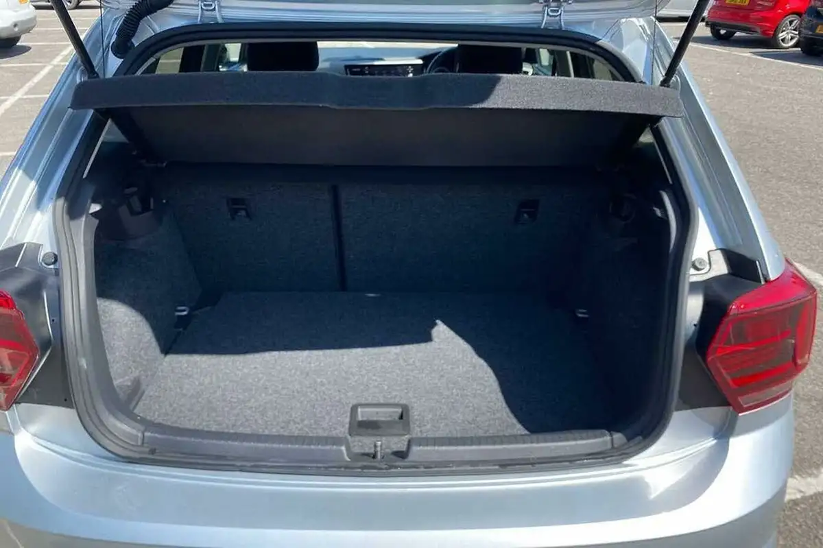 2021-volkswagen-polo-10-tsi-match-dsg-big-10