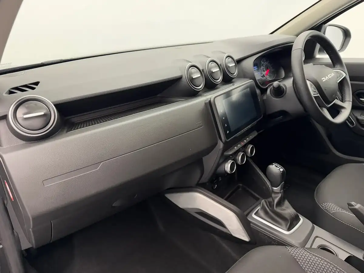 2024-dacia-duster-13-tce-journey-150bhp-1332cc-edc-big-10