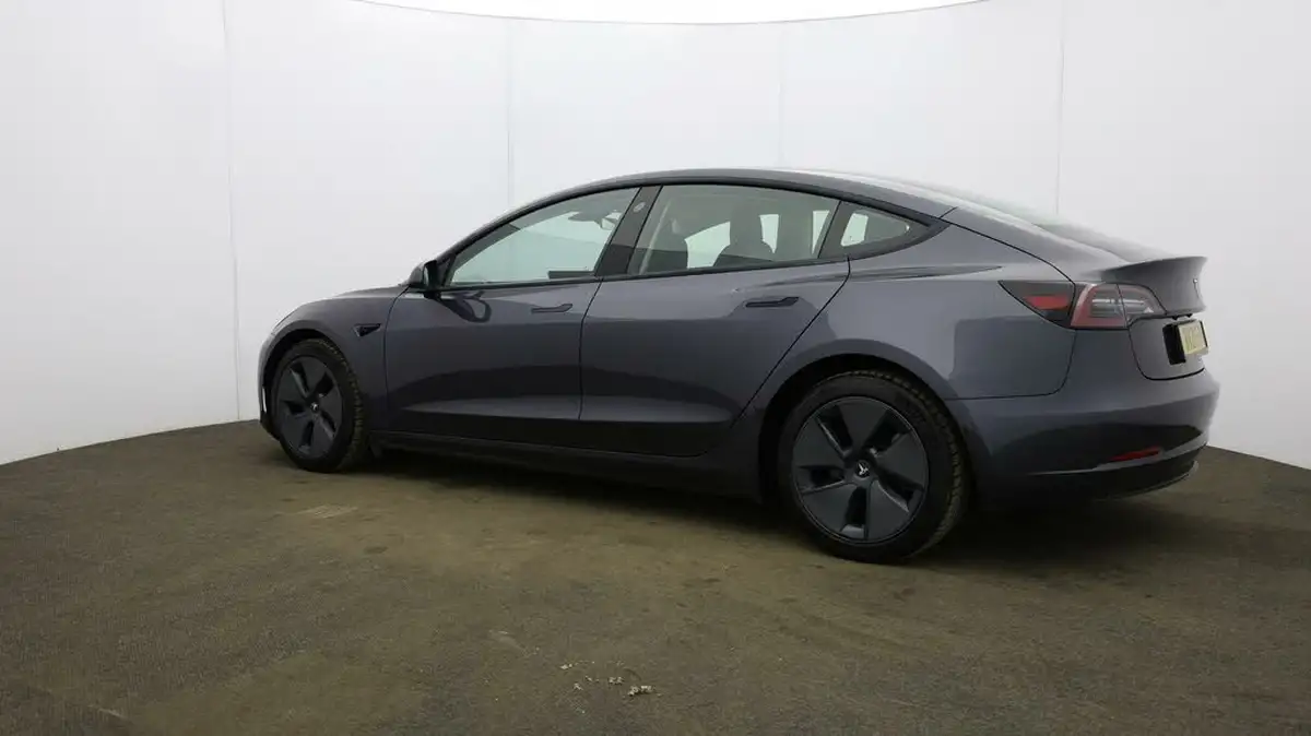 2021-tesla-model-3-e-long-range-4x4-big-63