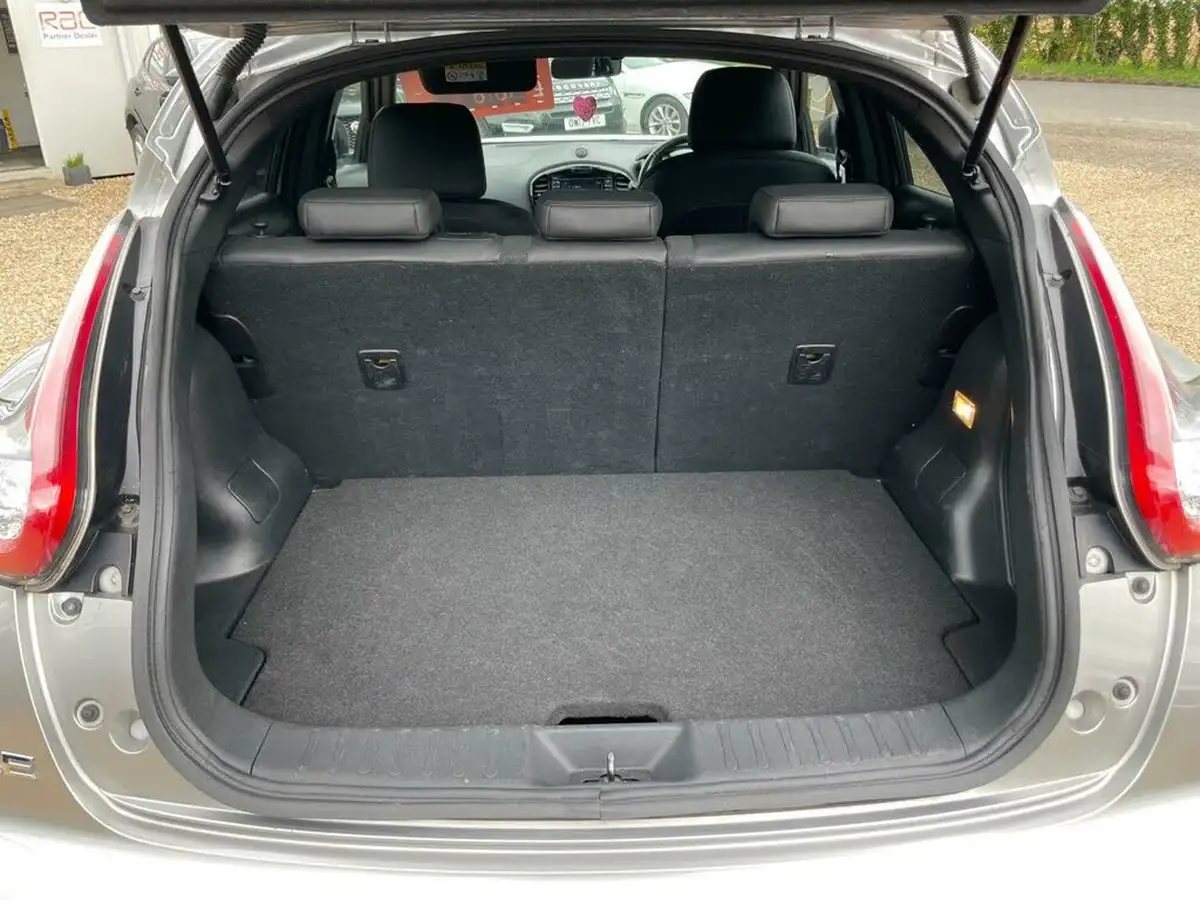 2017-nissan-juke-16-n-connecta-big-10