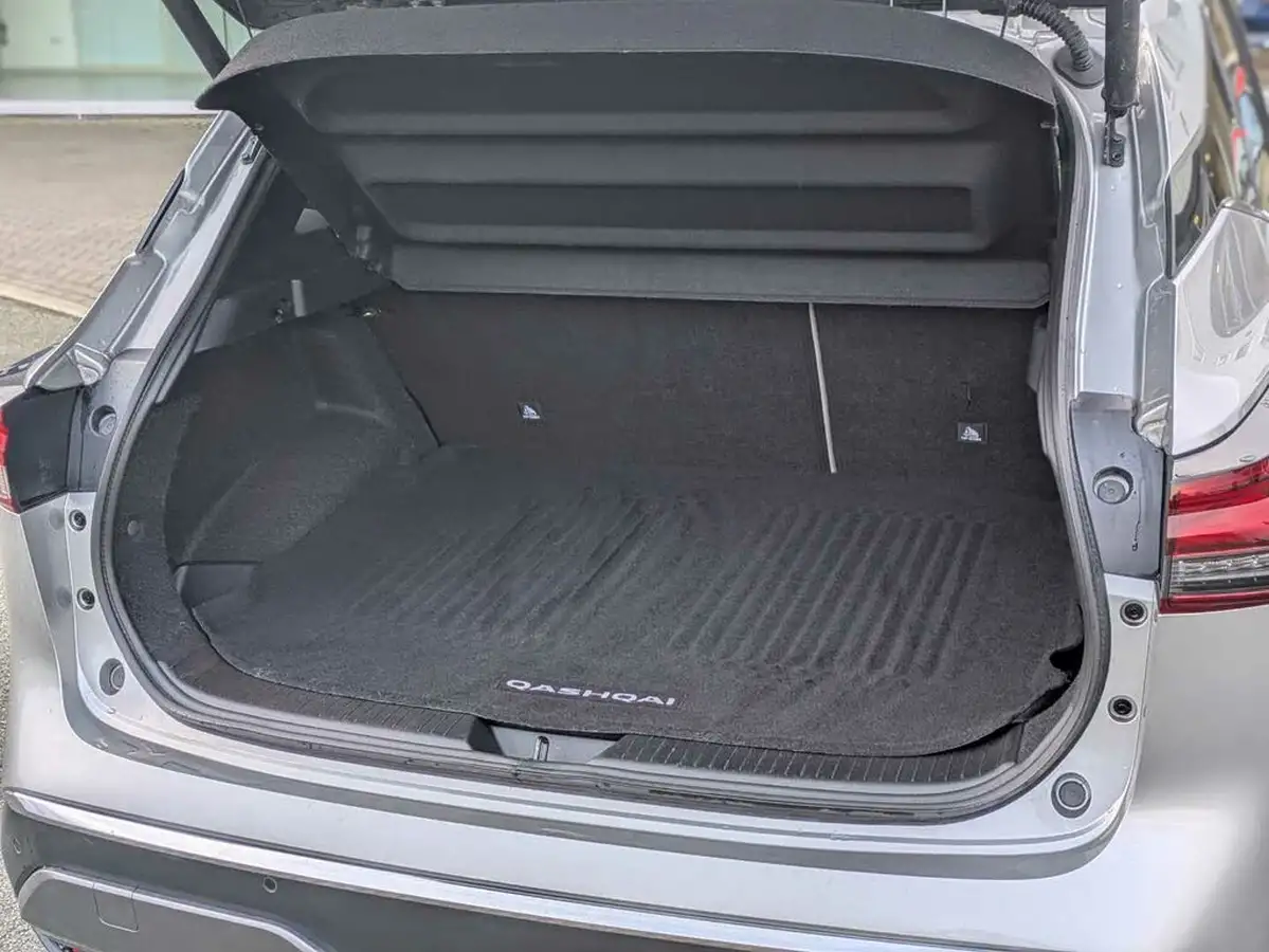 2023-nissan-qashqai-13-dig-t-tekna-158ps-xtronic-big-22