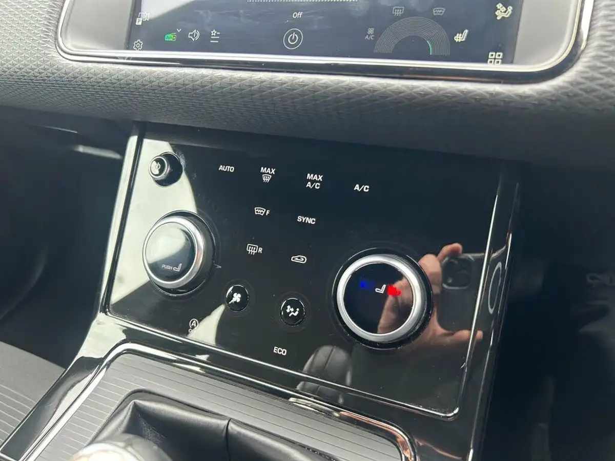 2021-land-rover-range-rover-evoque-20-d165-r-dynamic-big-30