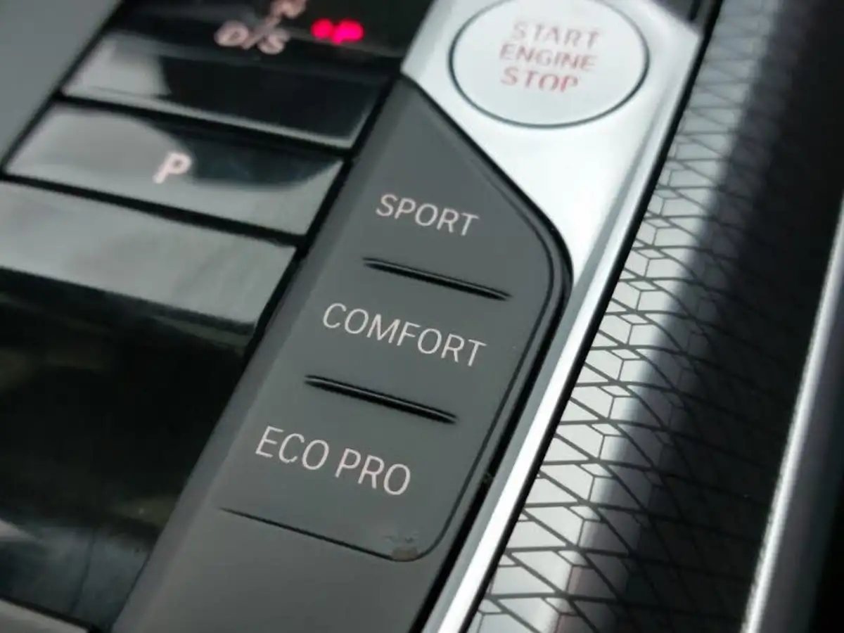 2024-bmw-3-series-20-320i-m-sport-touring-5d-big-14
