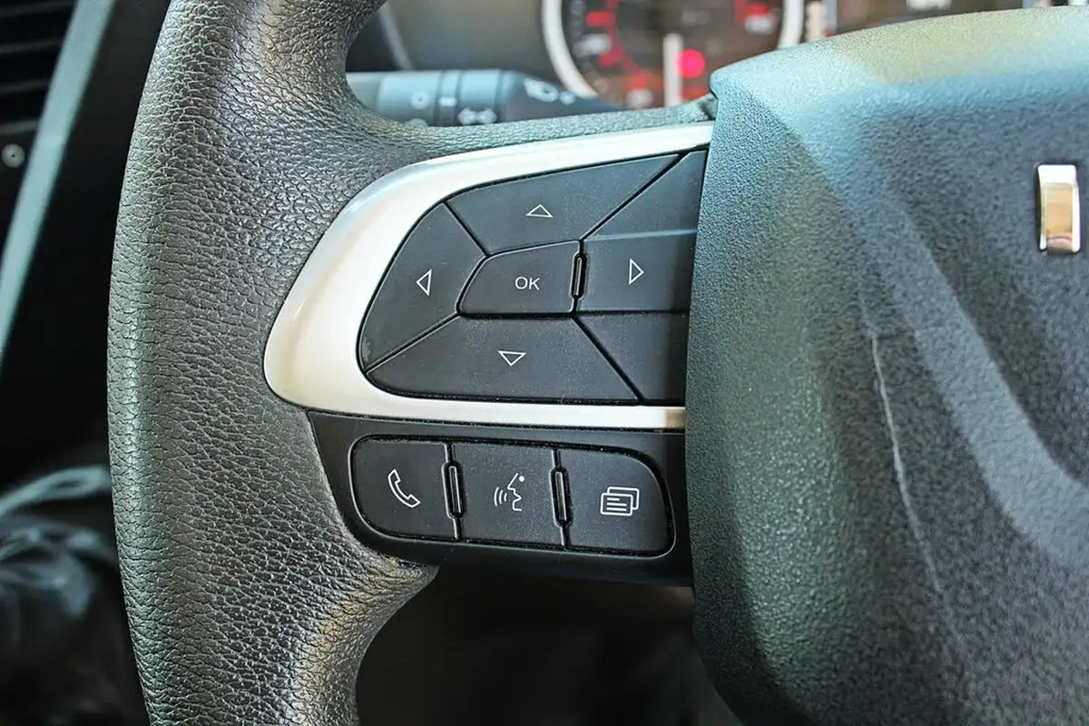 2021-iveco-daily-s-class-23td-35s14v-business-3520mm-h2-136pseu6dt-big-16