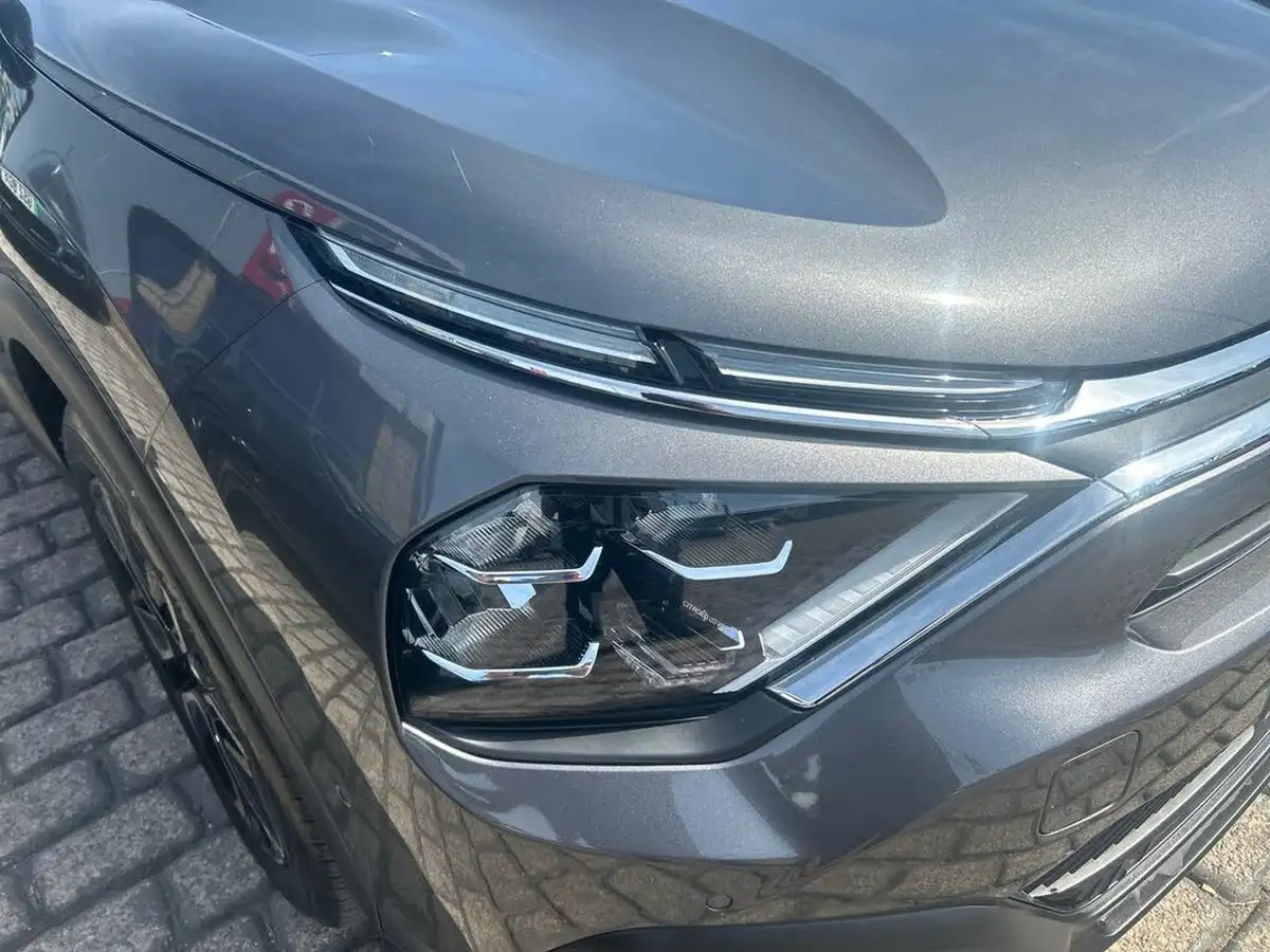 2022-citroen-c4-e-shine-plus-big-36