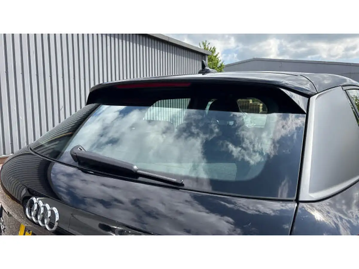 2022-audi-q2-15-35-tfsi-s-line-tronic-big-38