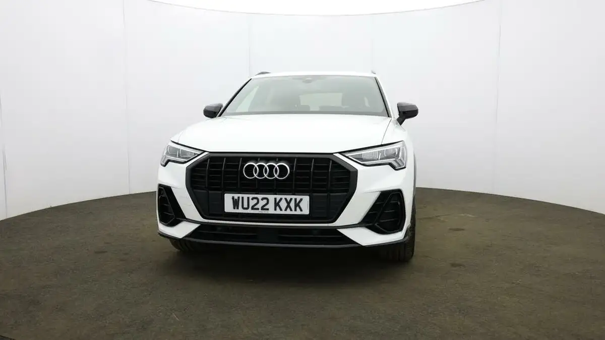 2022-audi-q3-15-35-tfsi-black-edition-codcomfort-sound-pack-station-wagon-big-34