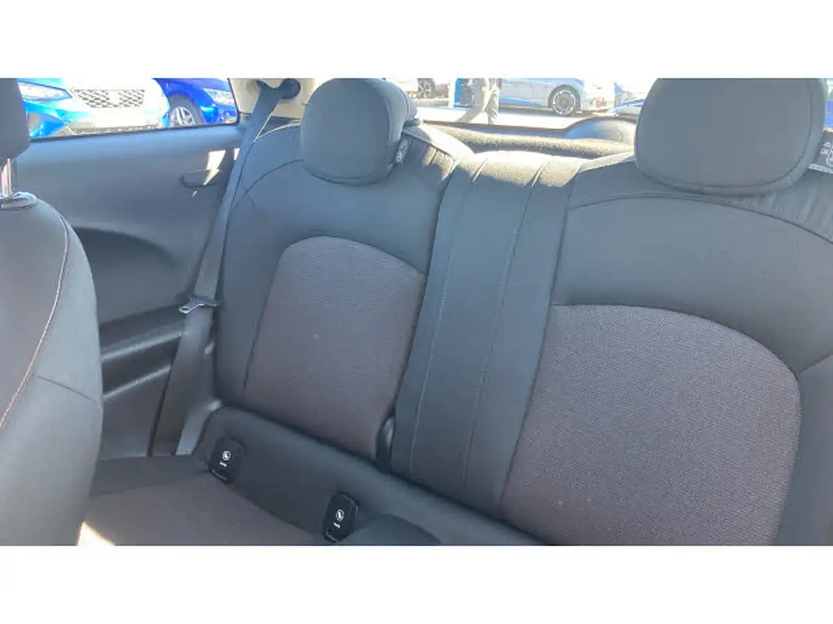 2020-mini-cooper-15-cooper-classic-nav-hatchback-3d-big-15