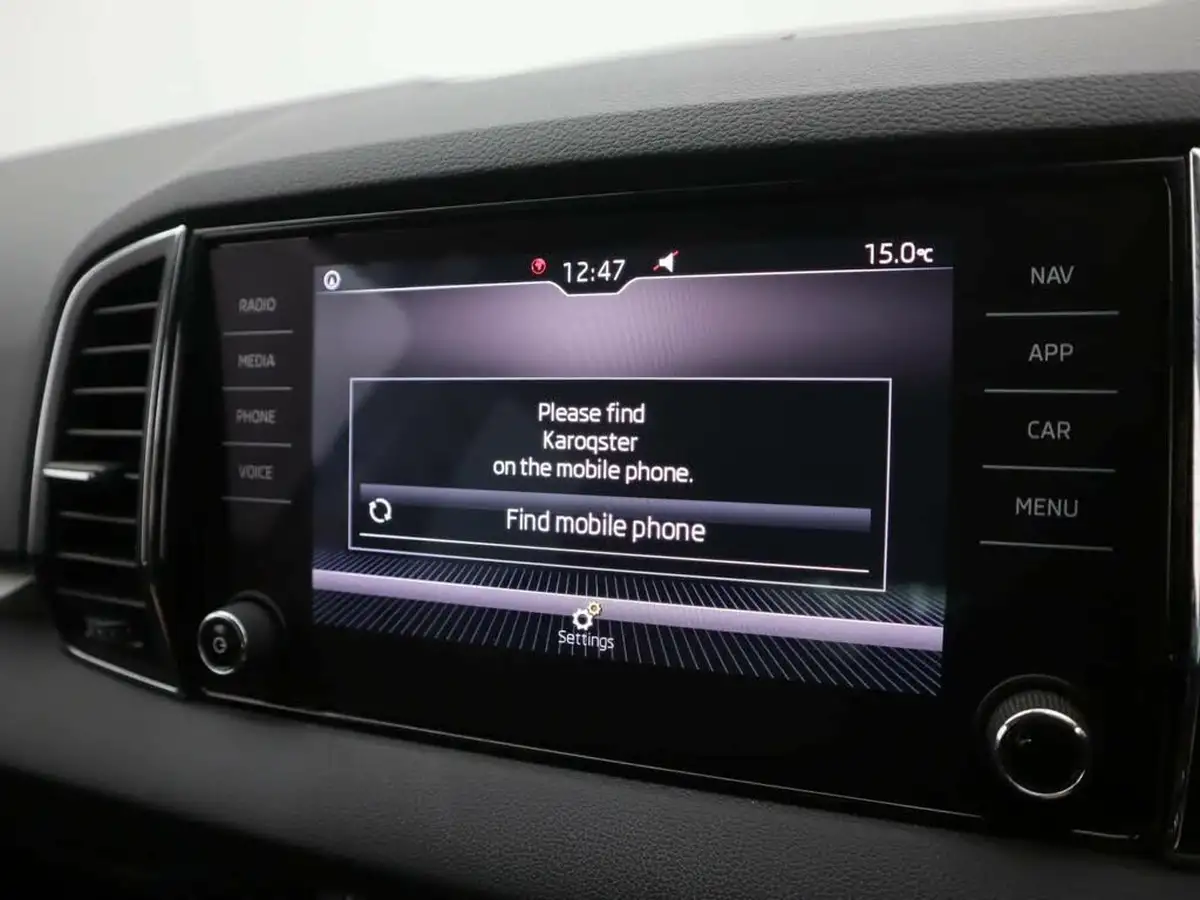 2020-skoda-karoq-10-tsi-se-technology-116ps-big-15
