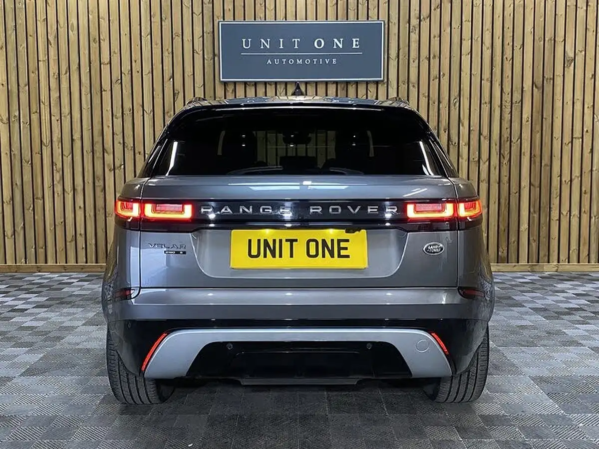 2019-land-rover-range-rover-velar-20-d180-r-dynamic-s-big-10