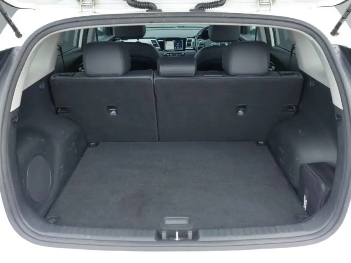 2019-kia-niro-16-gdi-3-156kwh-big-7