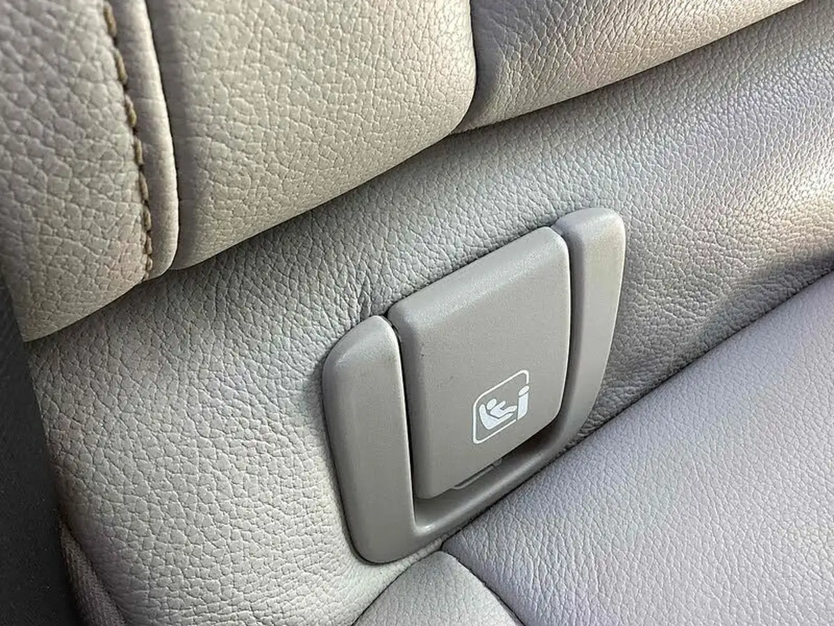 2019-volvo-xc40-20-t4-inscription-big-35