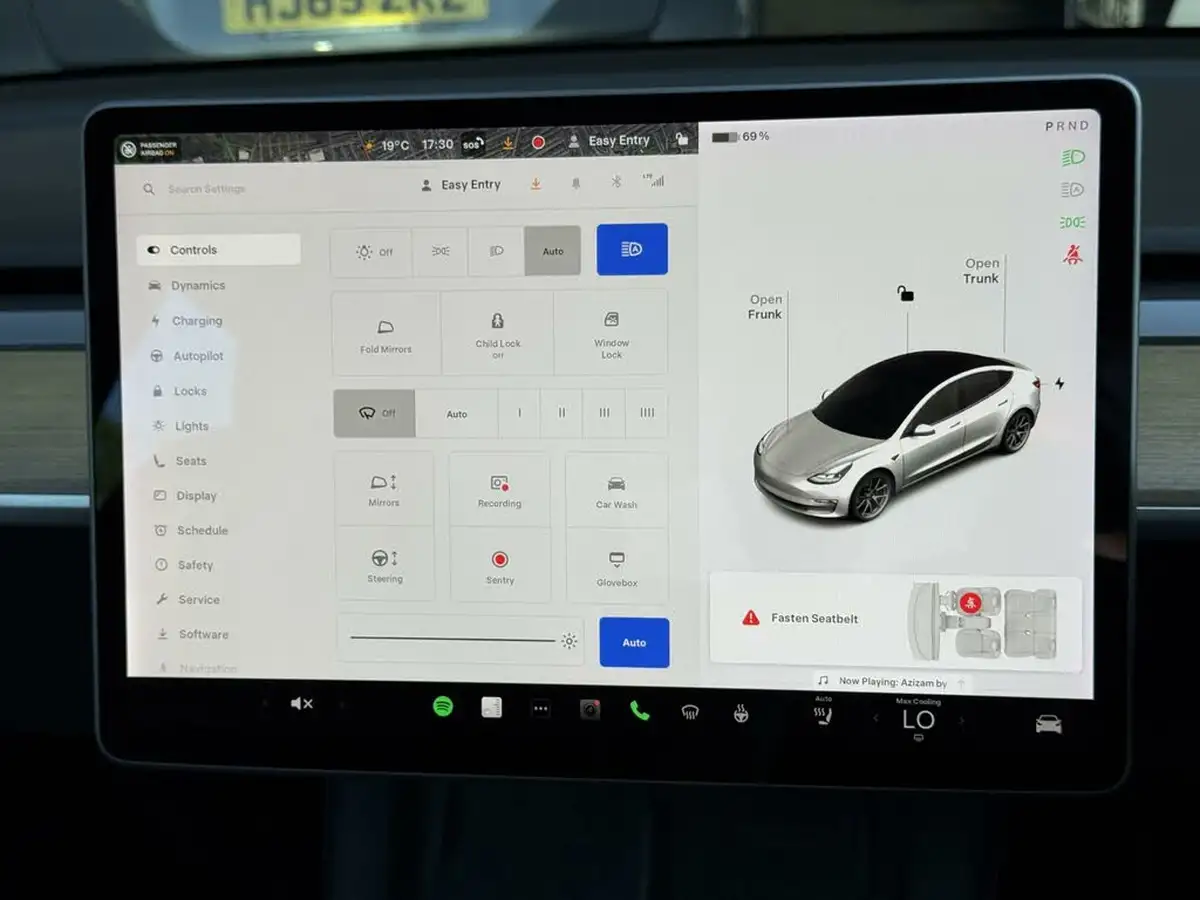 2021-tesla-model-3-e-standard-plus-big-22