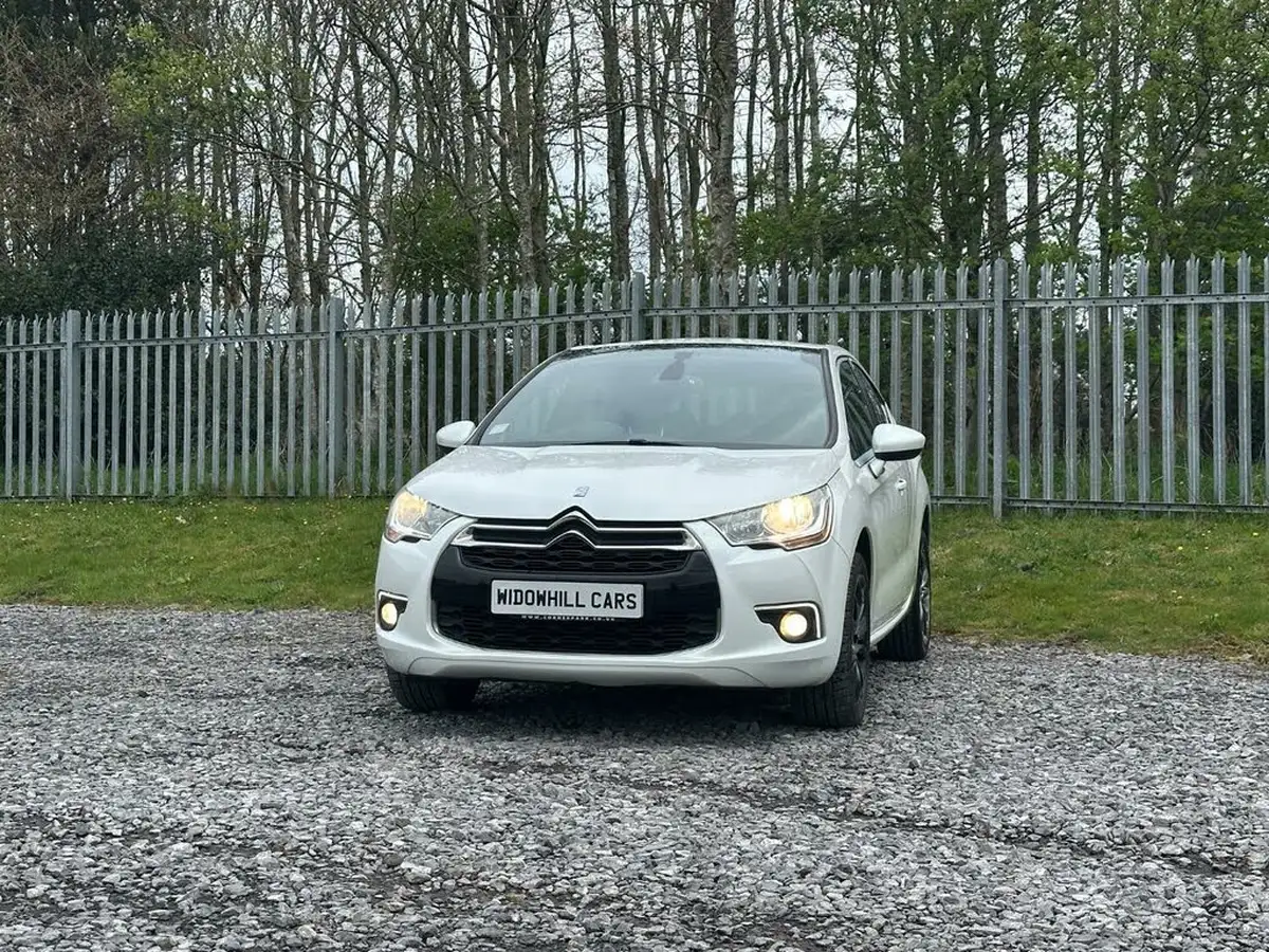 2012-citroen-ds4-16td-dstyle-16hdi-110ps-big-0