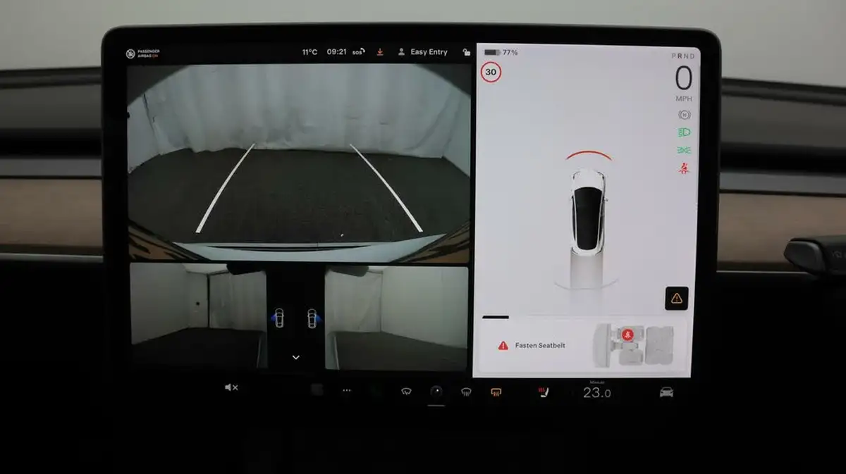 2021-tesla-model-3-e-long-range-awd-big-24