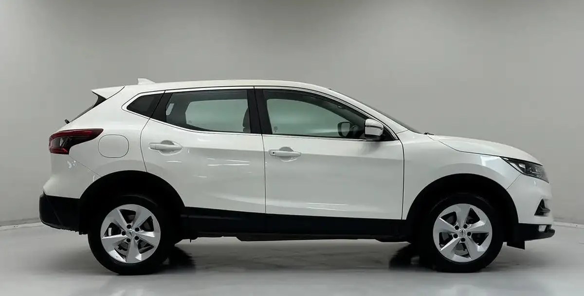 2019-nissan-qashqai-15dci-acenta-premium-heat-pack-big-9
