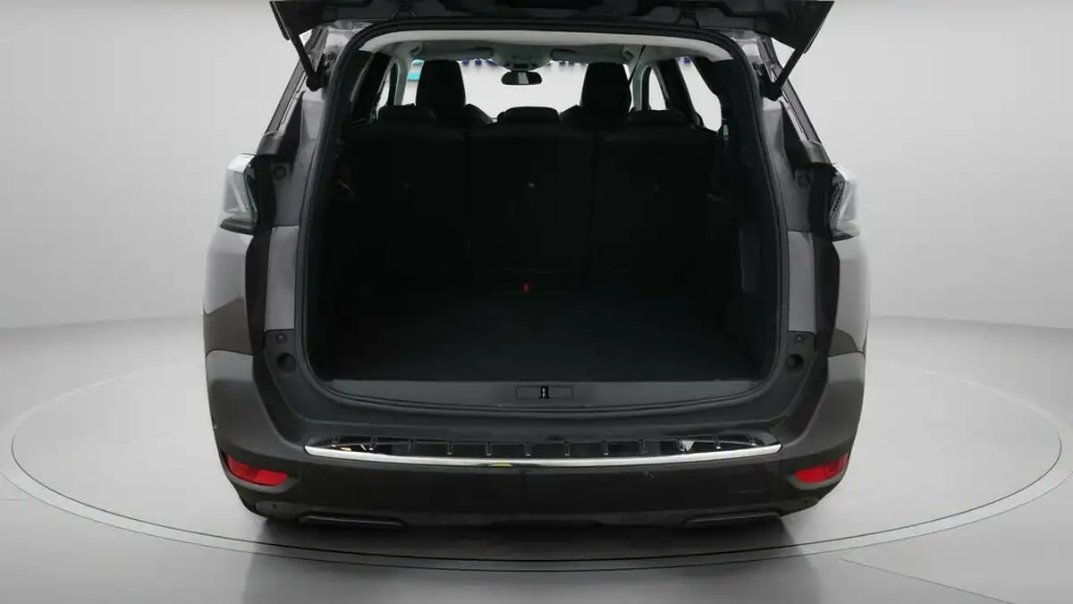 2021-peugeot-5008-suv-15-bluehdi-allure-premium-big-17