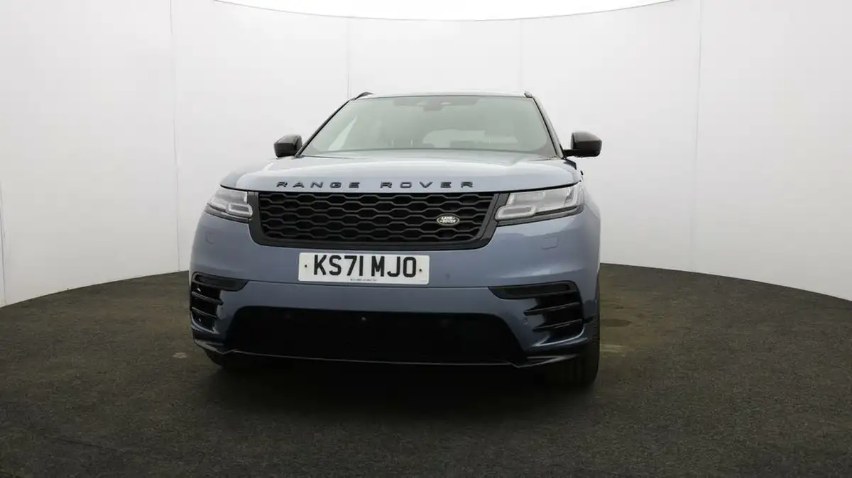 2022-land-rover-range-rover-velar-20-d200-r-dynamic-hse-big-38