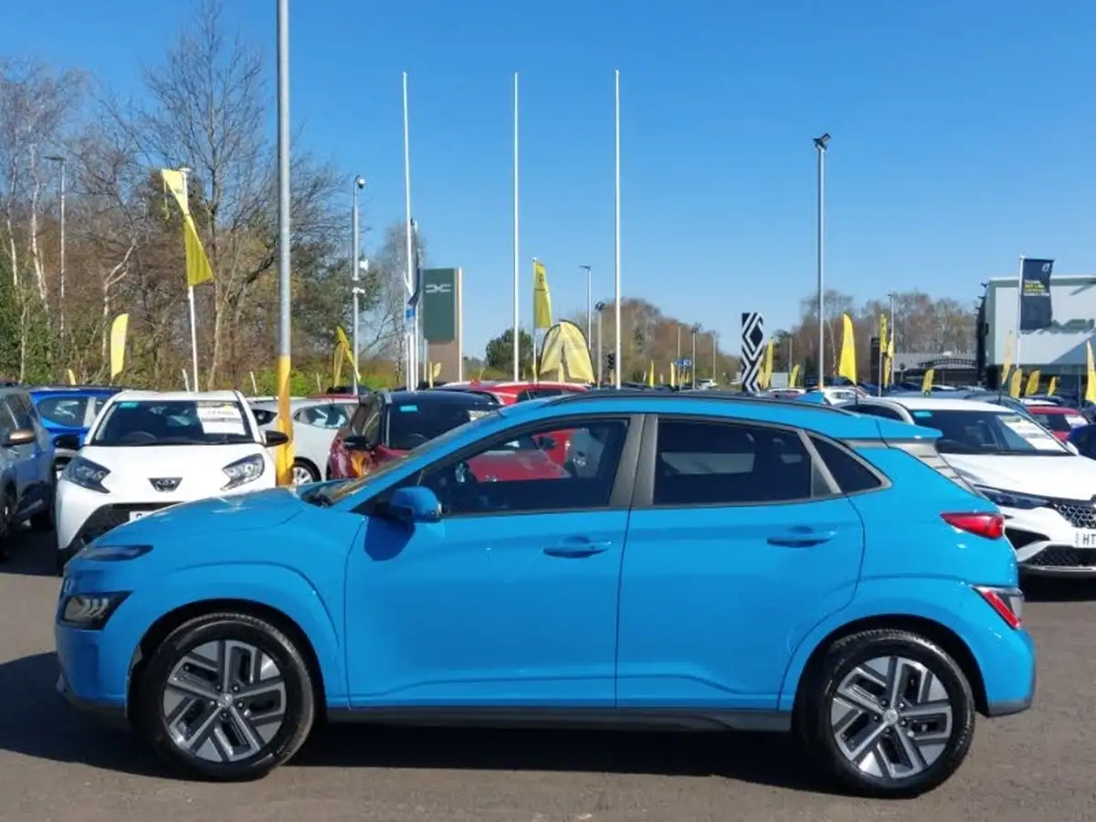 2021-hyundai-kona-e-premium-204ps-64kwh-7kw-obc-big-3