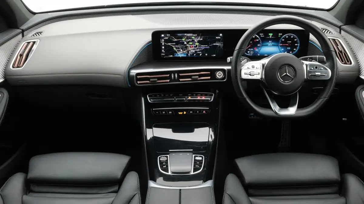 2022-mercedes-benz-eqc-e-eqc-400-amg-line-big-13