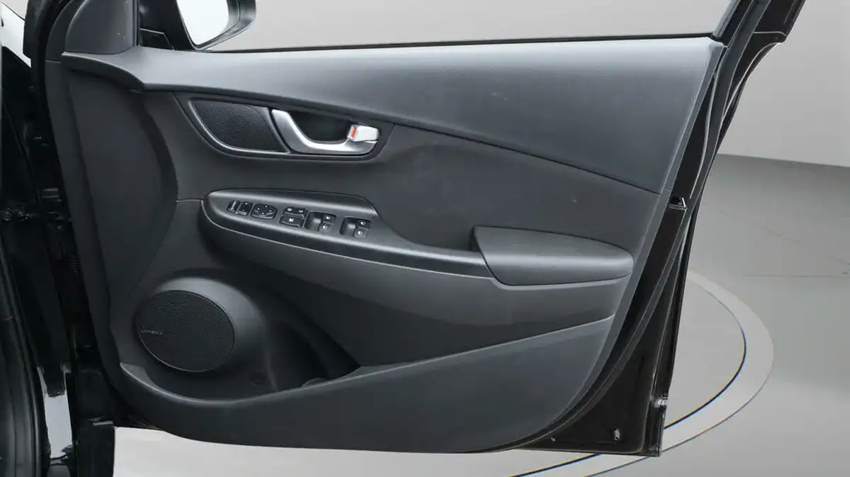 2022-hyundai-kona-16-gdi-premium-big-15