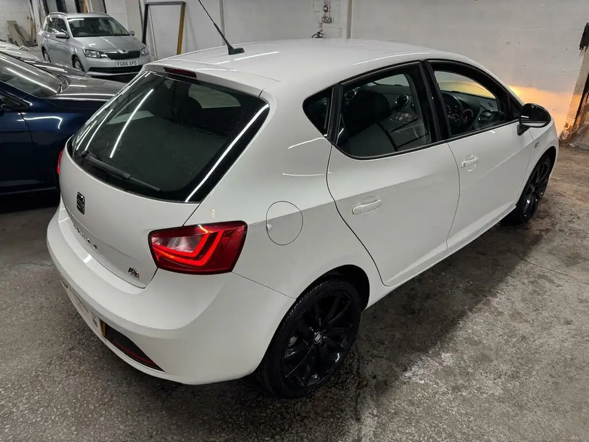 2017-seat-ibiza-12-tsi-fr-technology-110ps-hatchback-5d-big-8