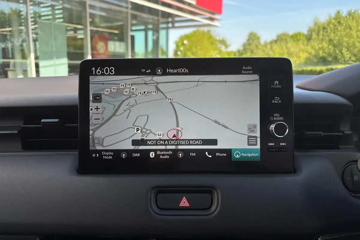 2023-honda-hr-v-15-i-mmd-advance-big-17