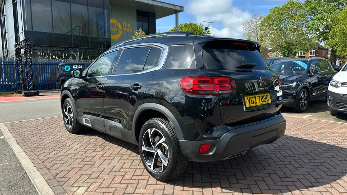 2021-citroen-c5-aircross-12-puretech-shine-big-4