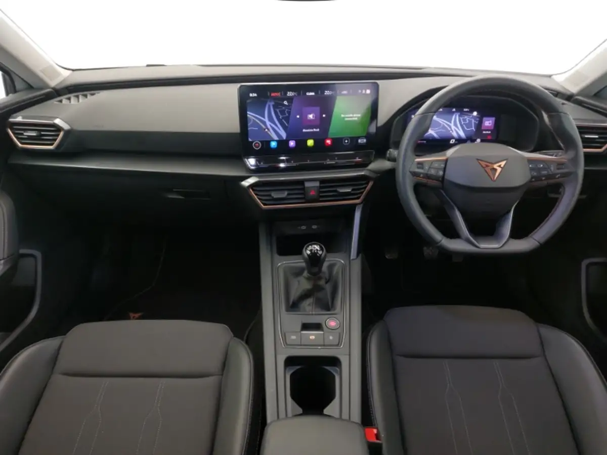 2021-renault-trafic-20dci-sl28-energy-145-black-edition-non-nav-big-2