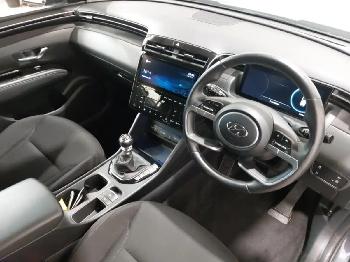 2022-hyundai-tucson-16-t-gdi-premium-150ps-big-17