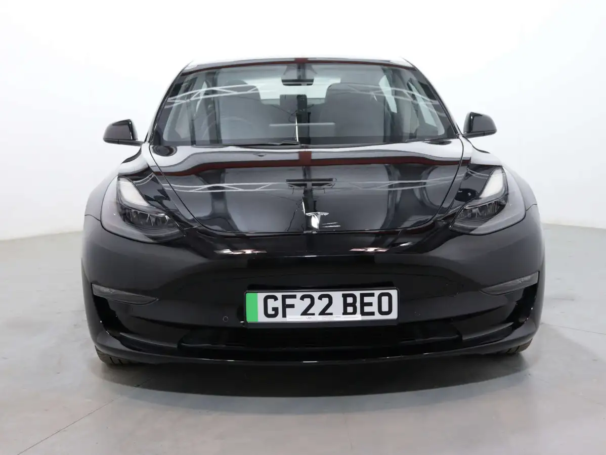 2022-tesla-model-3-e-long-range-big-3