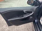 2018-volvo-v40-20td-d2-cross-country-pro-small-39