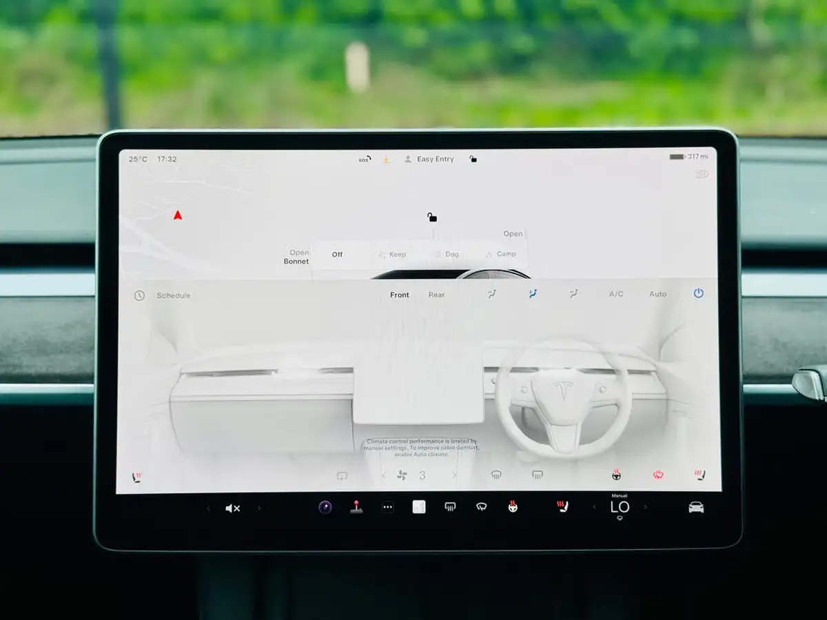 2021-tesla-model-3-e-long-range-awd-big-20