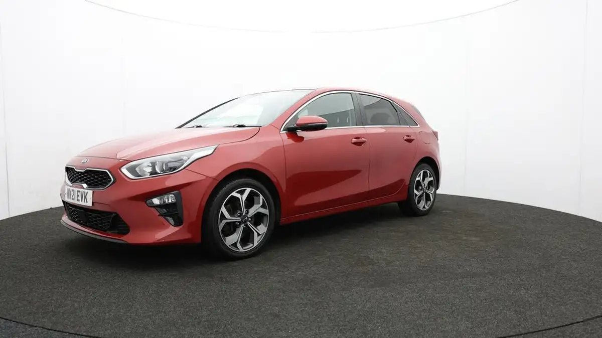 2021-kia-ceed-16crdi-3-48v-mhev-hatchback-big-63