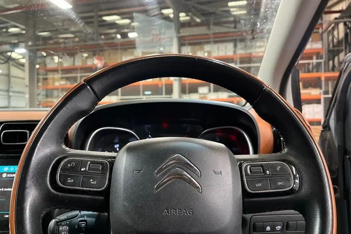 2018-citroen-c3-aircross-12-puretech-flair-110ps-ss-big-11