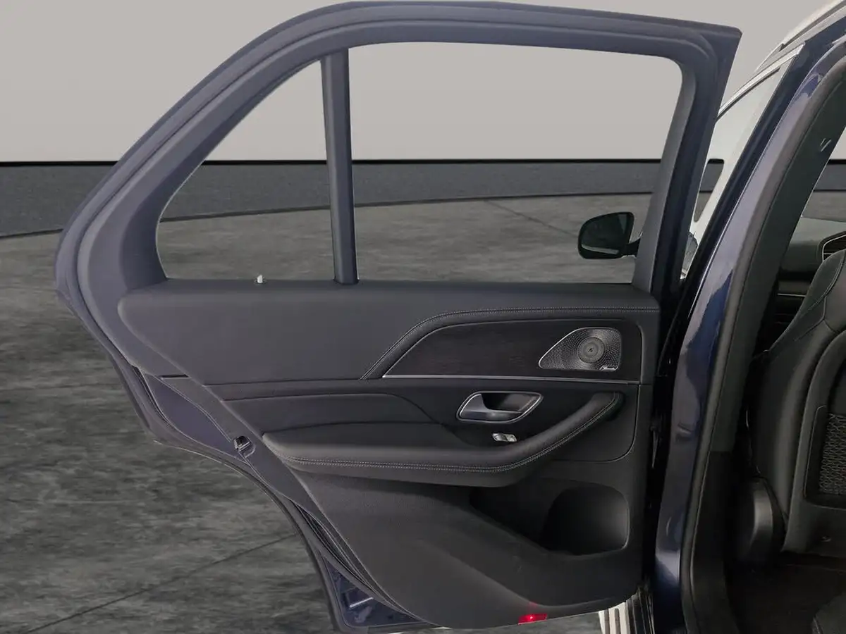 2021-mercedes-benz-gle-class-20d-gle350de-amg-line-premium-plus-194ps-coupe-big-17