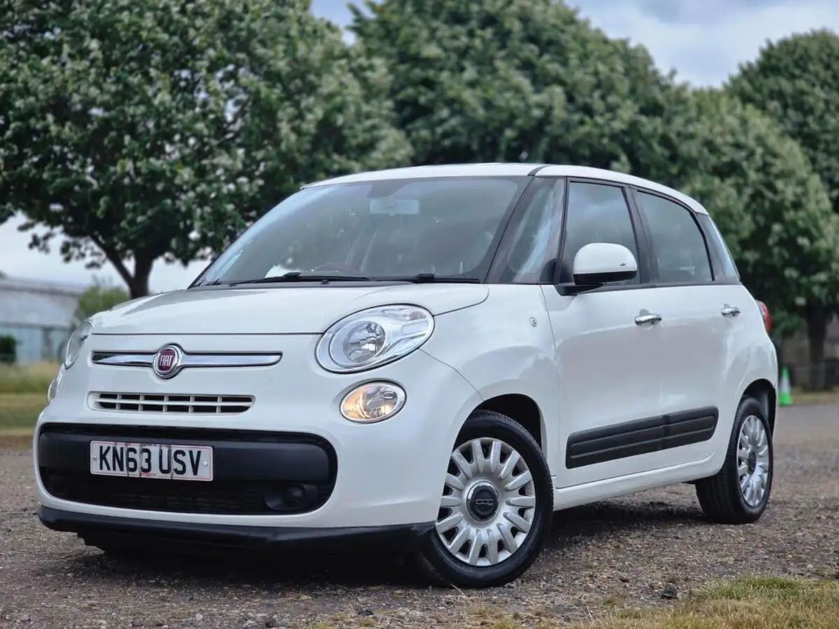 2013-fiat-500l-13td-easy-dualogic-big-17