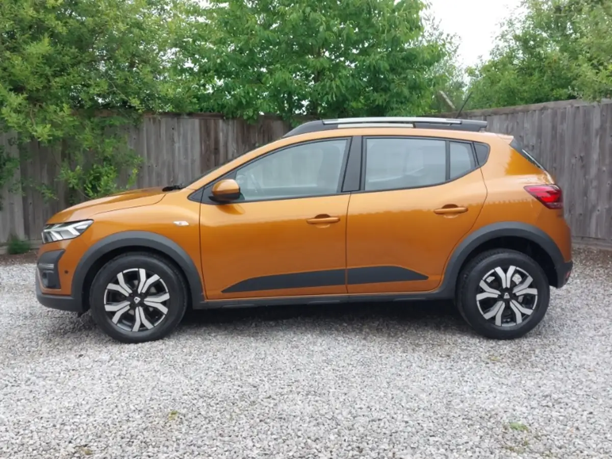 2022-dacia-sandero-stepway-10-tce-prestige-90bhp-auto-big-3