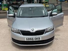 2016-skoda-rapid-spaceback-14tdi-s-small-23