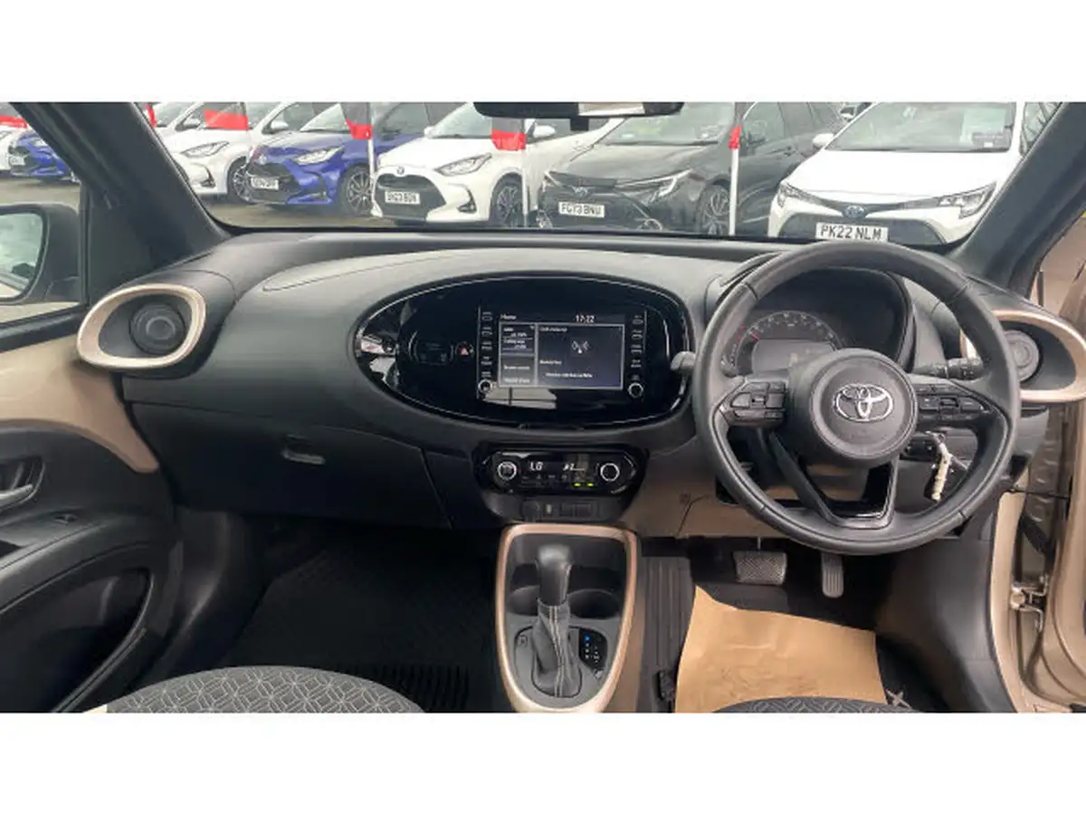 2023-toyota-aygo-x-10-vvt-i-edge-cvt-big-4