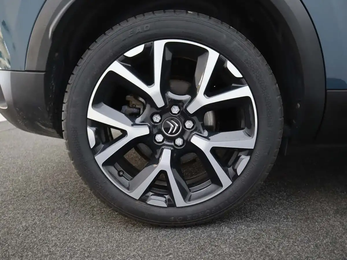 2020-citroen-c5-aircross-12-puretech-flair-plus-eat8-big-6