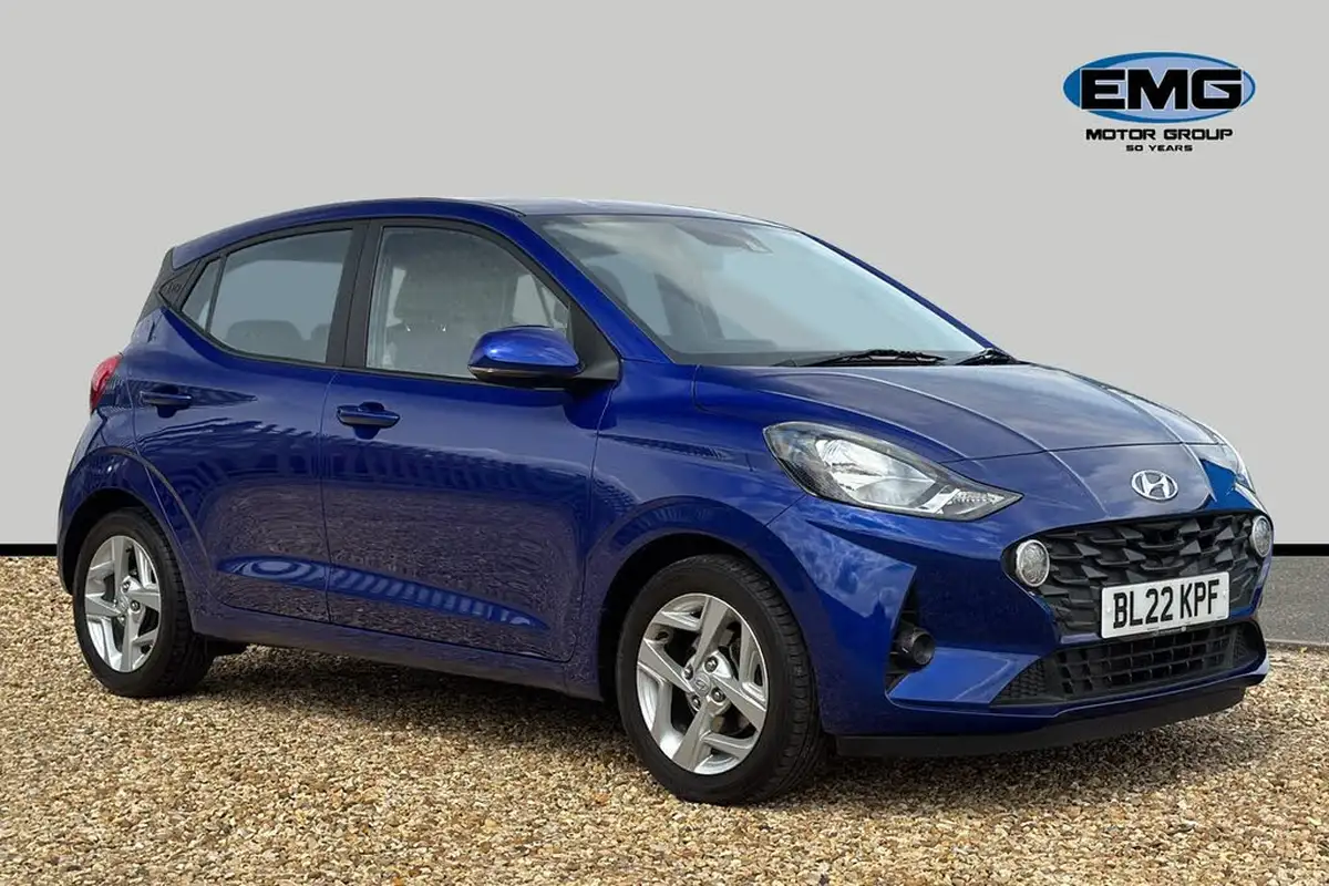 2022-hyundai-i10-10-se-connect-big-0