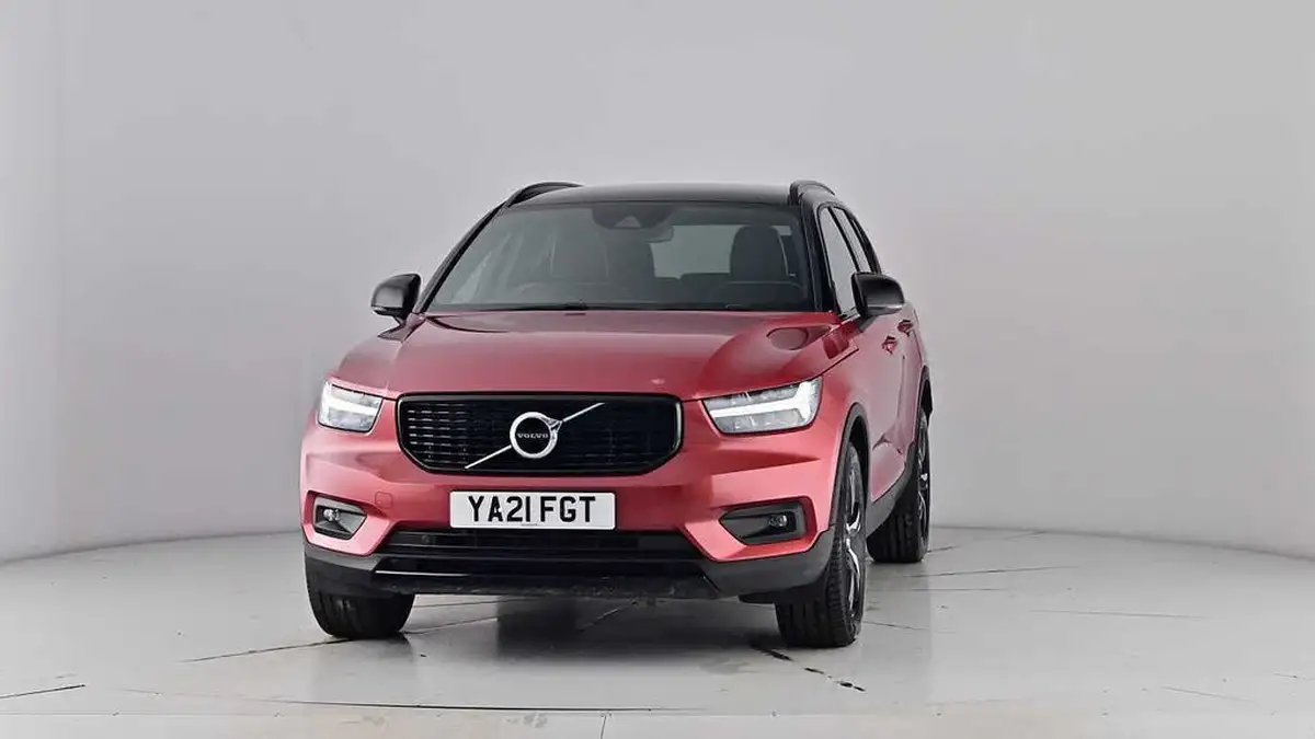 2021-volvo-xc40-15-t3-r-design-161bhp-big-52