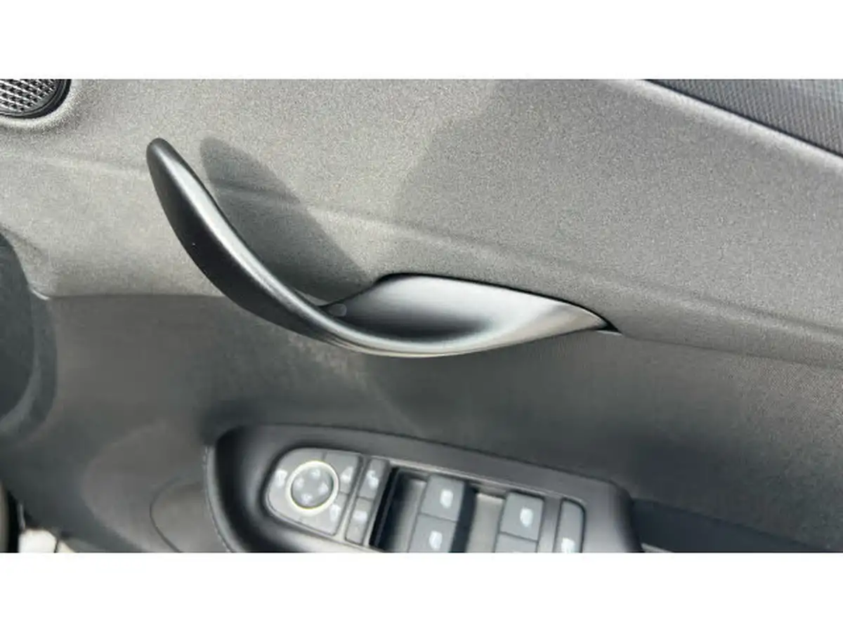2025-byd-dolphin-e-comfort-big-34