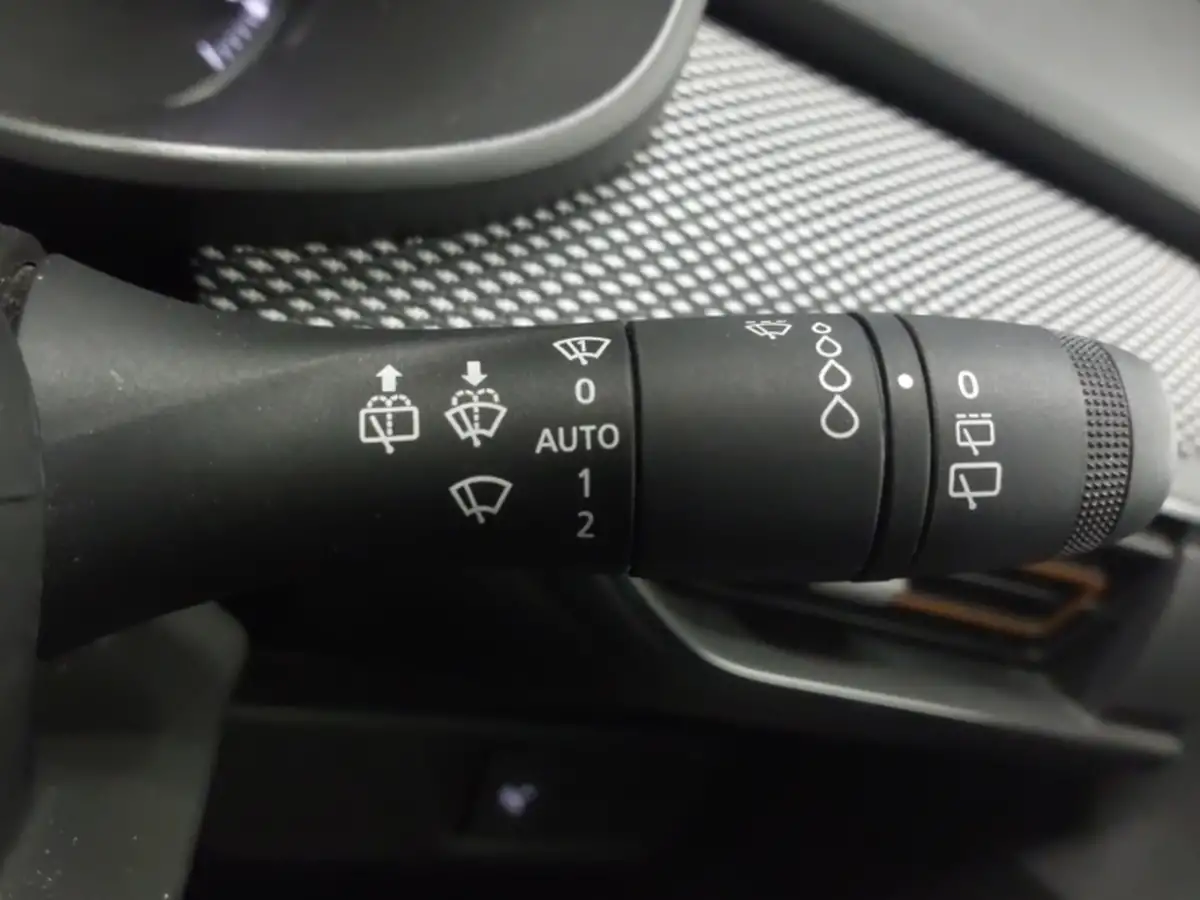 2020-jeep-compass-14-multiair-ii-limited-138bhp-big-14
