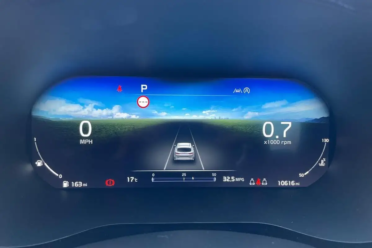 2024-kia-pro-ceed-15-t-gdi-gt-line-s-138bhp-big-13
