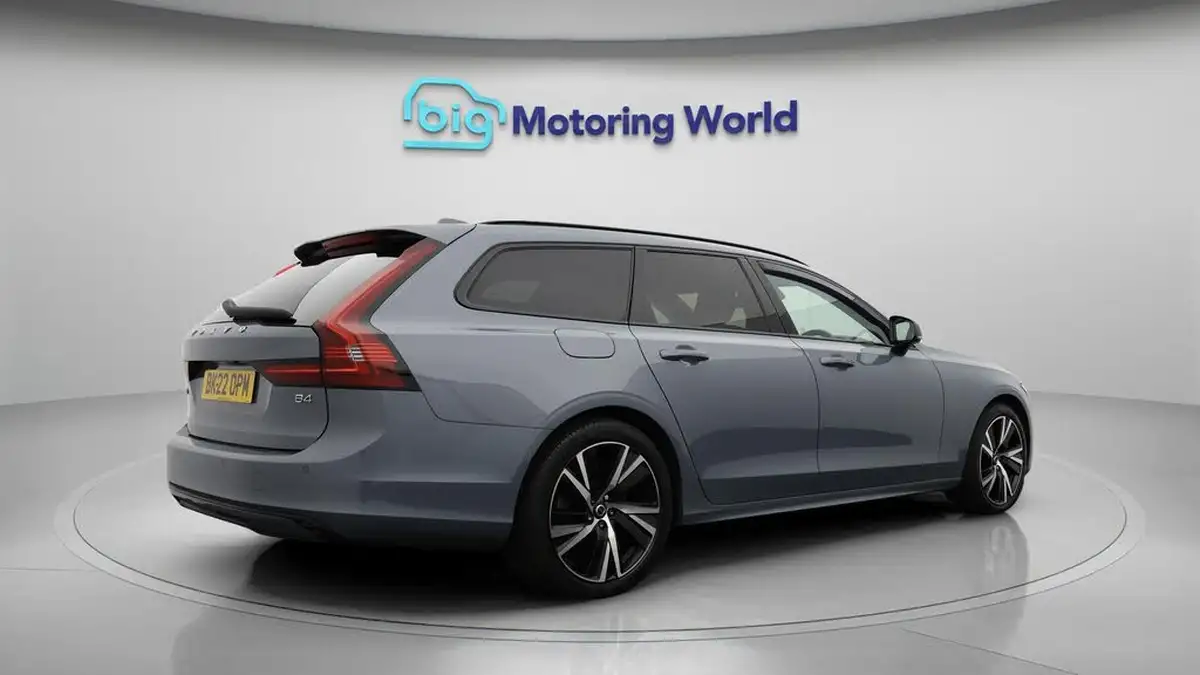 2022-volvo-v90-20td-b4-r-design-big-7