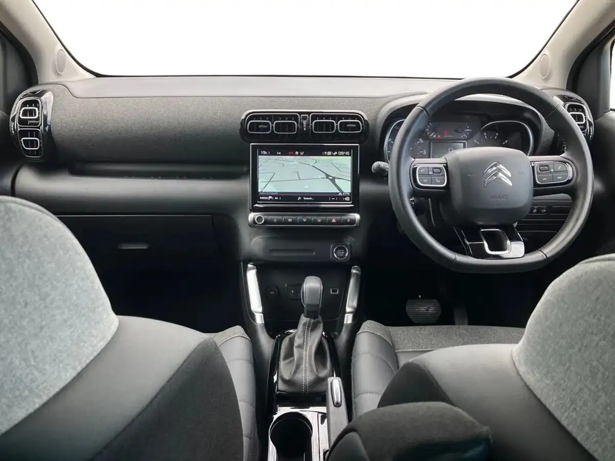 2023-citroen-c3-aircross-12-puretech-shine-plus-130ps-eat6-big-8
